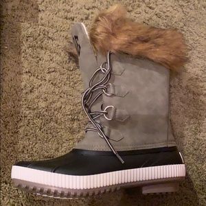 Marleylilly mongramed boots (winter duck)